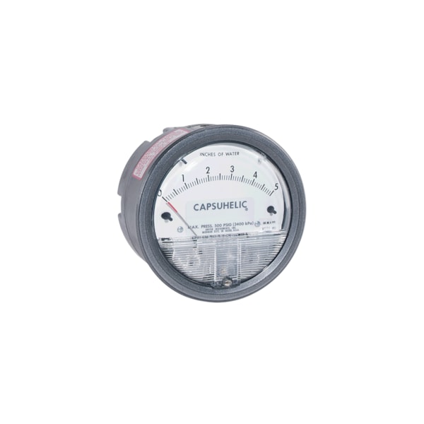 Differential pressure gage, range 0-5 kPa.